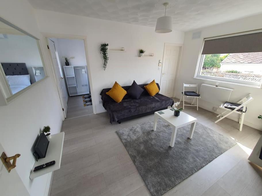 Awave From It All - Escape The City Life Jaywick Sands Extérieur photo
