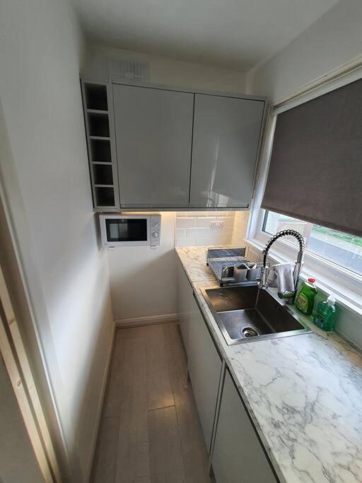 Awave From It All - Escape The City Life Jaywick Sands Extérieur photo