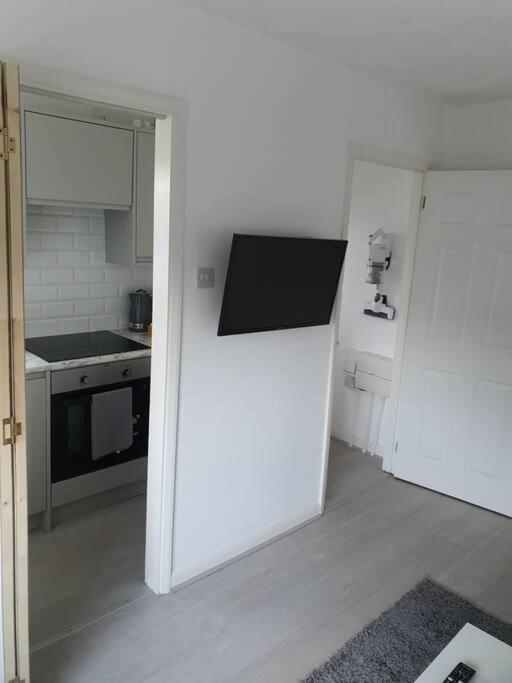 Awave From It All - Escape The City Life Jaywick Sands Extérieur photo